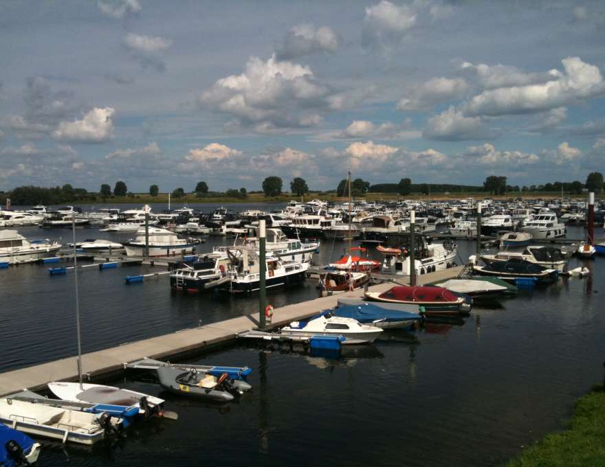 jachthaven marina kerkdriel